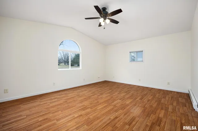 $144,900 | 806 North Galena Avenue, Wyoming, IL 61491