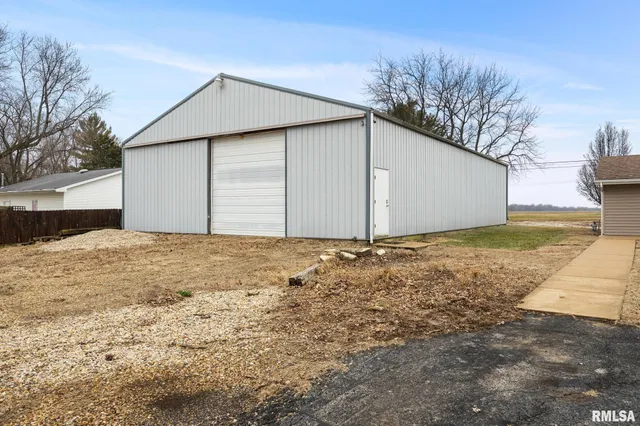 $144,900 | 806 North Galena Avenue, Wyoming, IL 61491