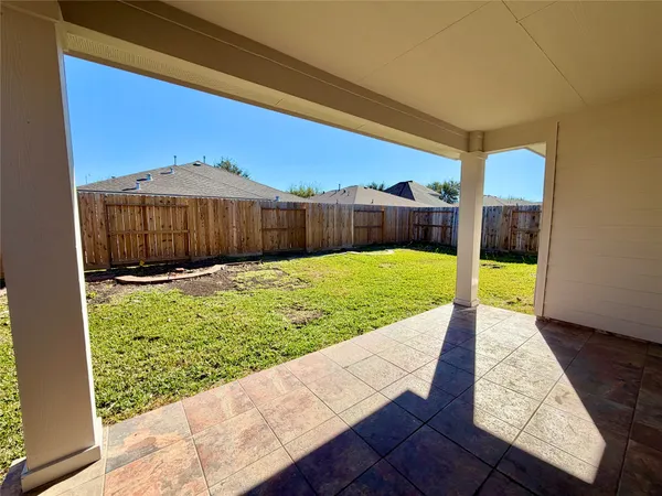 $2,200 | 11807 Green Colling Park Drive, Houston, TX 77047