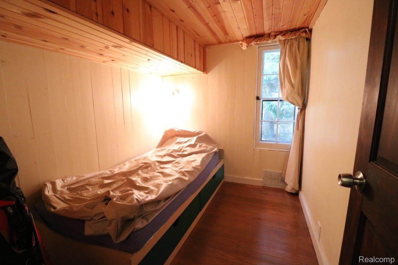 7070 Roach Road Lexington, MI 48450 - Photo 15 of 18 IMG_0527.jpg