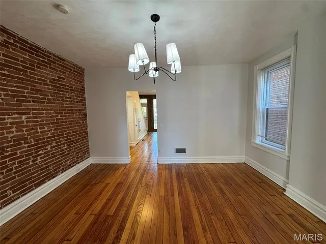 $564,000 | 1110 Tamm Avenue, Unit 1110 1112, St. Louis, MO 63139