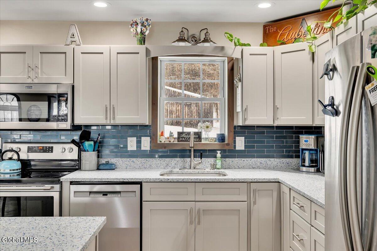 1276 Holcombville Road Whitehall, NY 12887 - Photo 6 of 49 15-P1725729