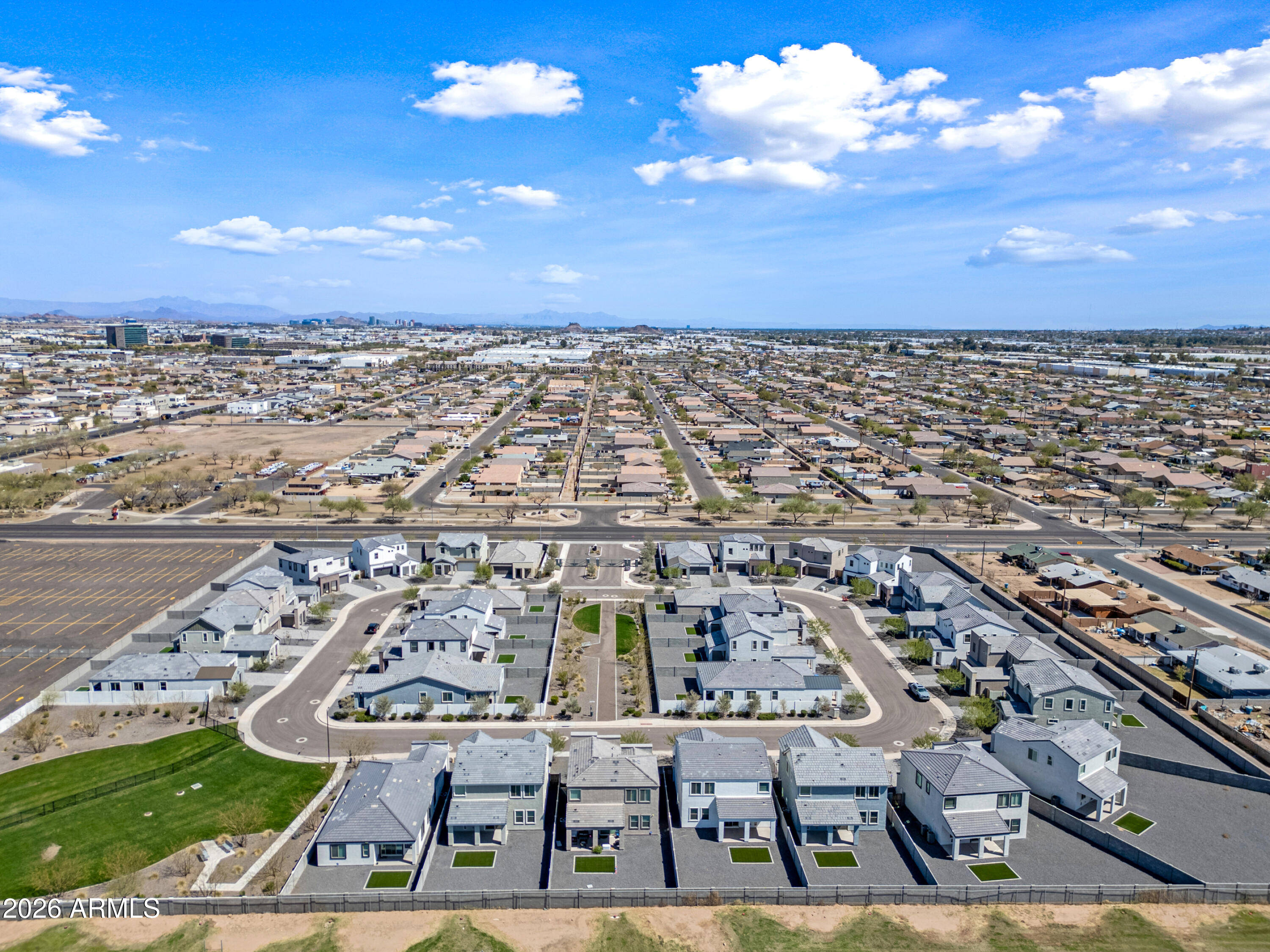 4618 South 23rd Place Phoenix, AZ 85040 - Photo 29 of 38 30-Goldwater-ocupix-Comm
