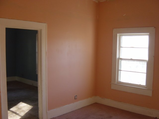 102 Pickens Street Easley, SC 29640 - Photo 4 of 14 Gallery Image 4