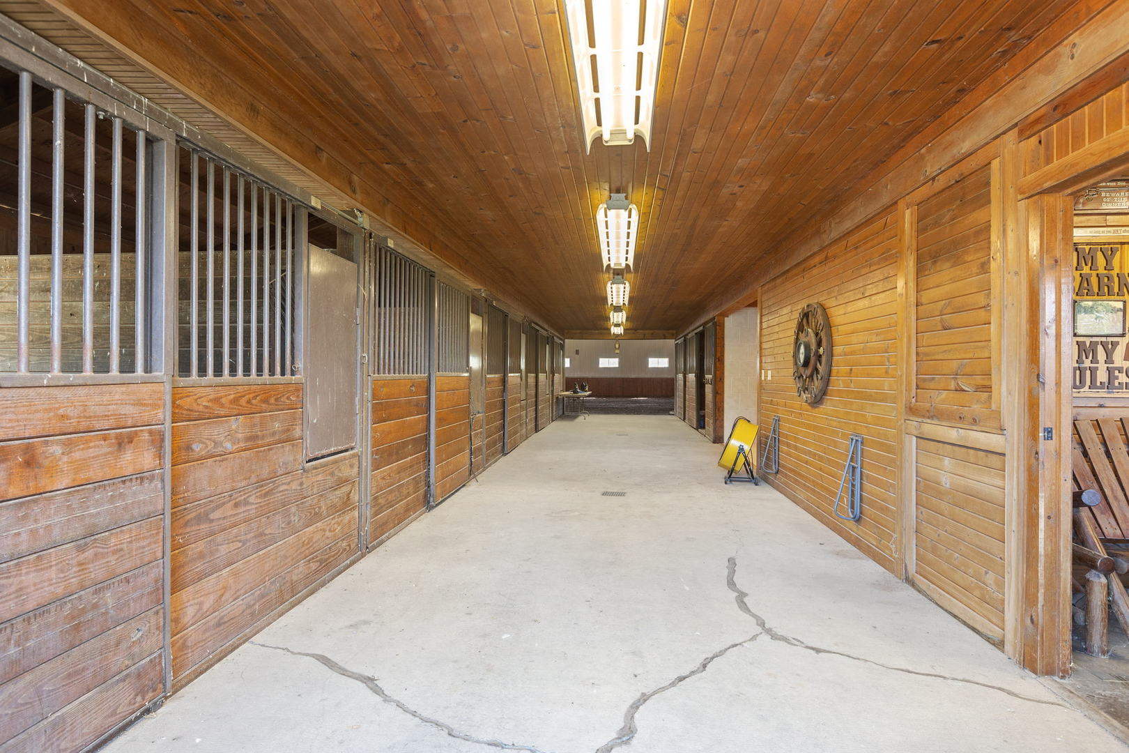 8970 Millbrook Road Millbrook, IL 60541 - Photo 20 of 30 a view of a hallway with wooden floor
