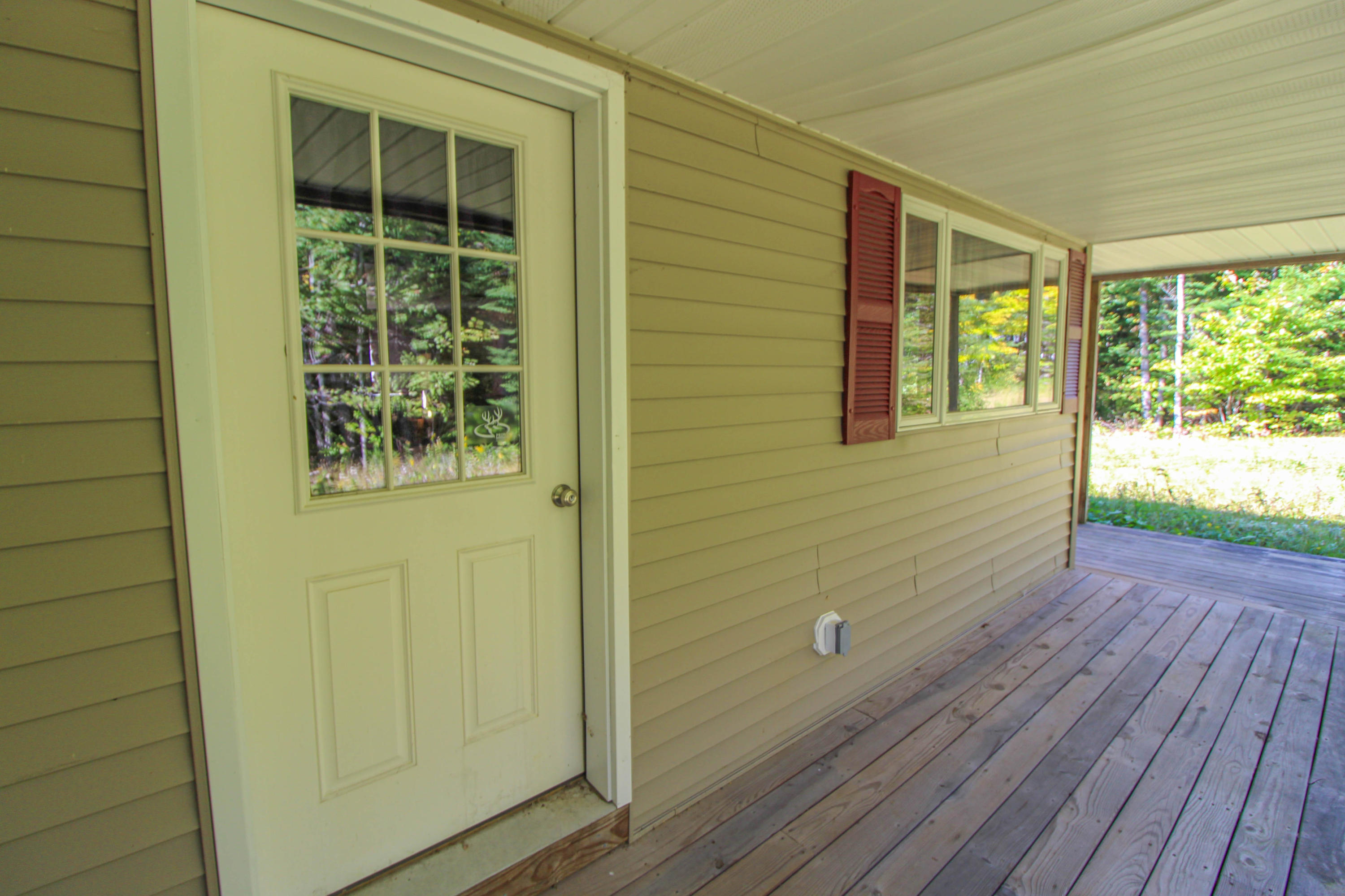 603 Tar Ridge Road Springfield, ME 04487 - Photo 14 of 44 Side Entryway