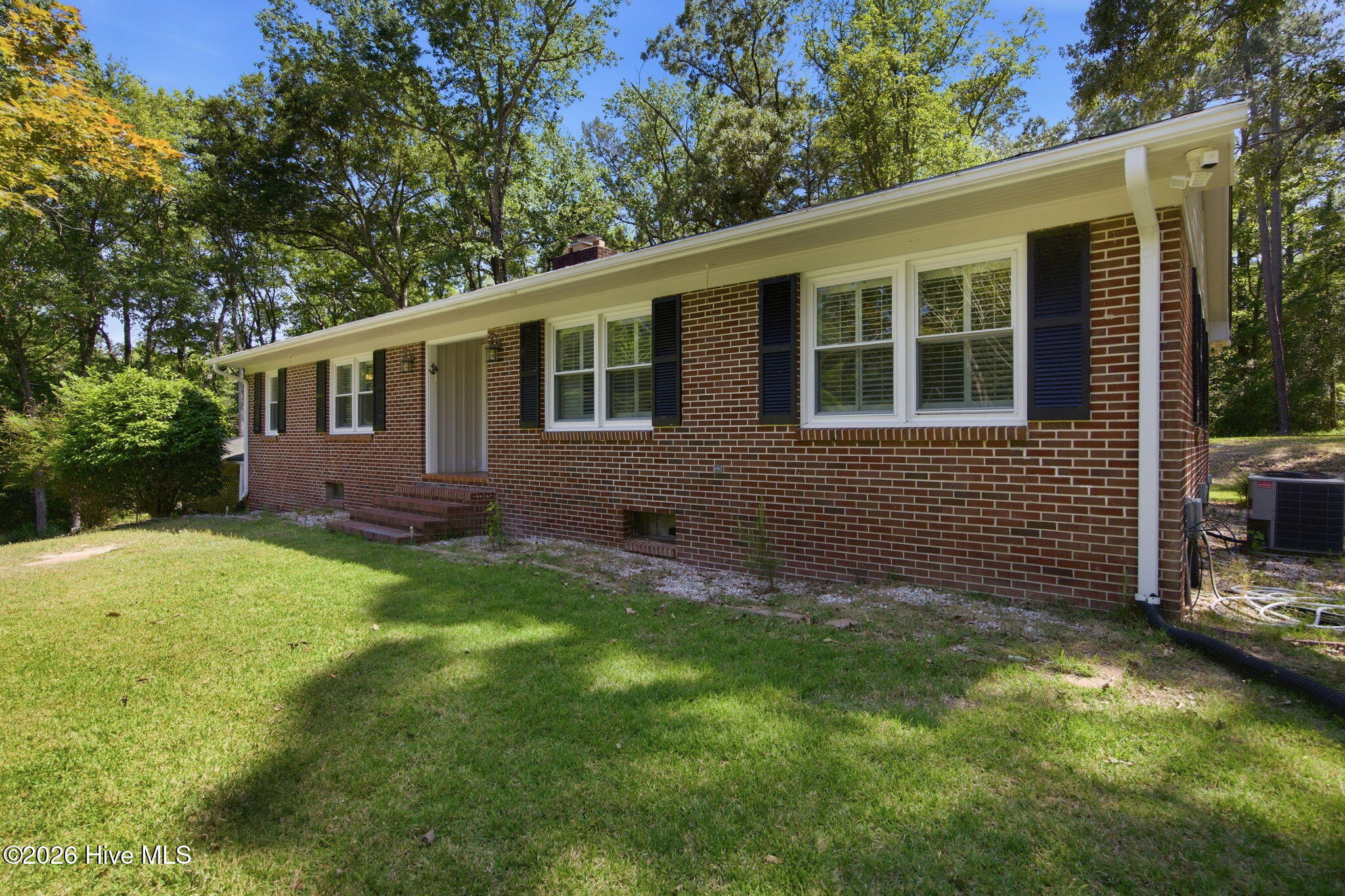 302 Copas Road Southwest Shallotte, NC 28470 - Photo 2 of 32 3-web-or-mls-IMG_3372