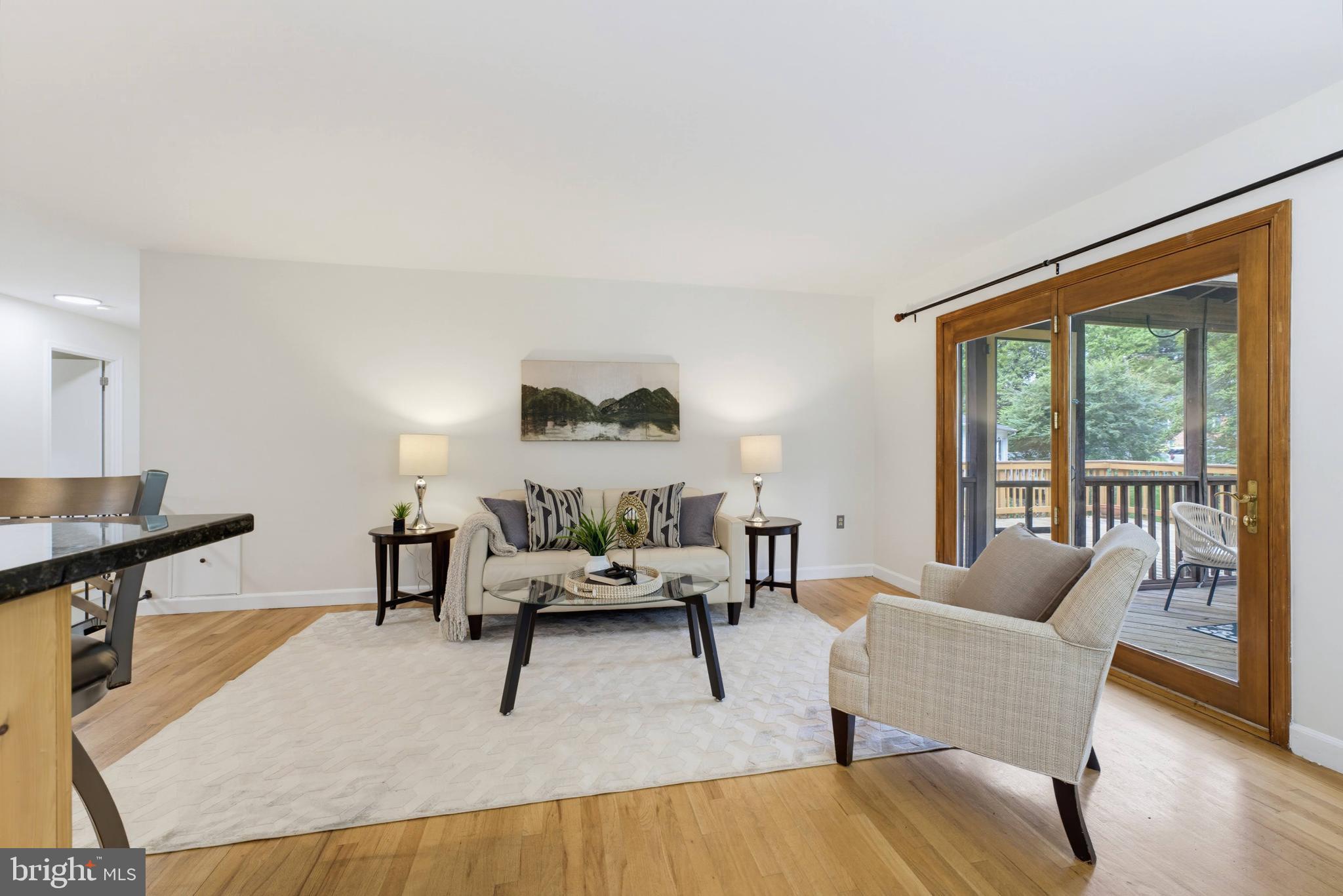 9538 Stevebrook Road Fairfax, VA 22032 - Photo 7 of 57 Gallery Image 7
