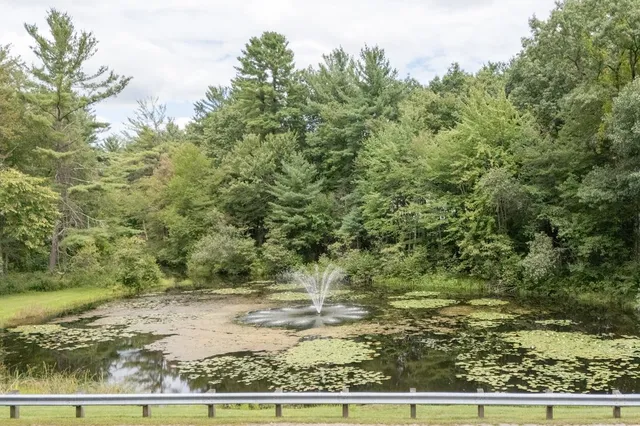 $3,400 | 246 Winding Pond Road, Londonderry, NH 03053