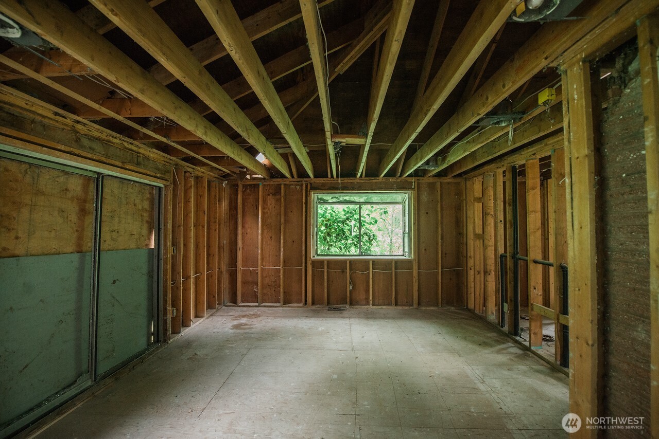 10379 Bethel Burley Road Southeast Port Orchard, WA 98367 - Photo 12 of 40