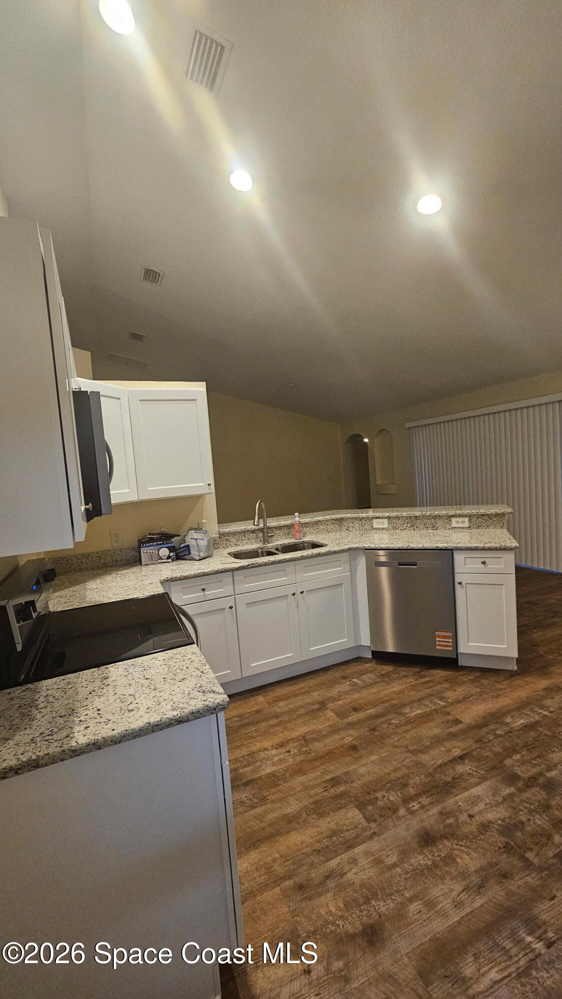 6150 Dees Road, Unit 6 Cocoa, FL 32927 - Photo 6 of 24 Kithcen