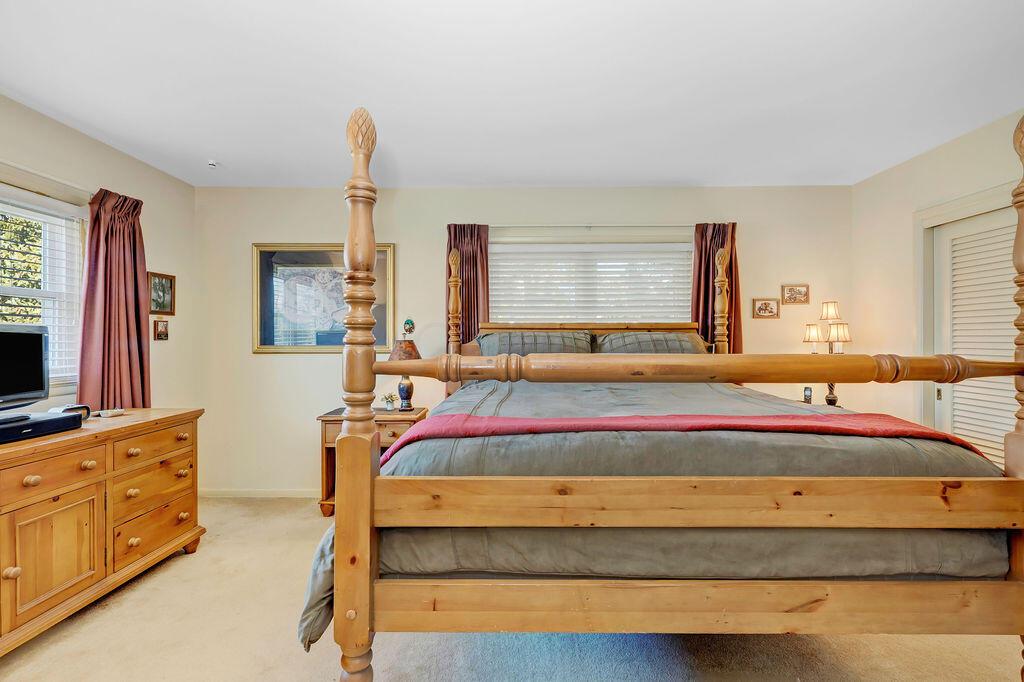 975 Bernhard Road Columbus, OH 43213 - Photo 25 of 46 25-BedroomFour