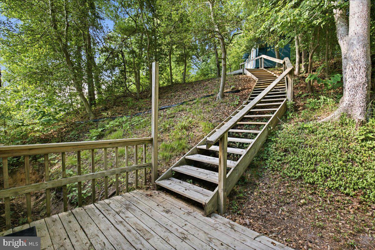 4189 Hance Road Port Republic, MD 20676 - Photo 19 of 27 top cabin