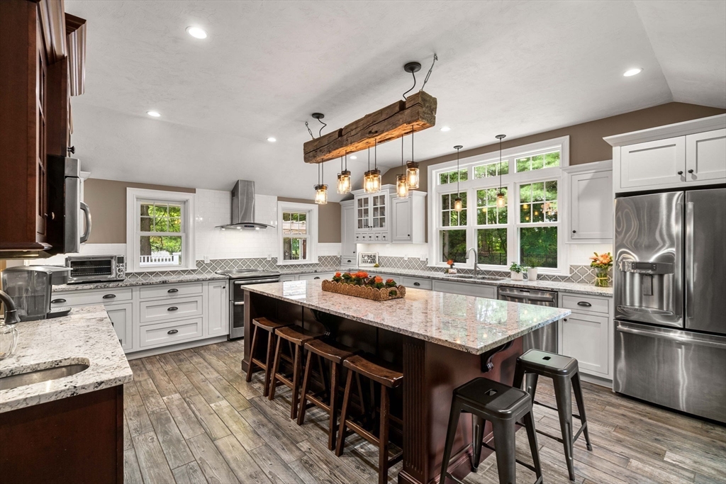 18 Gleason Road Reading, MA 01867 - Photo 14 of 42