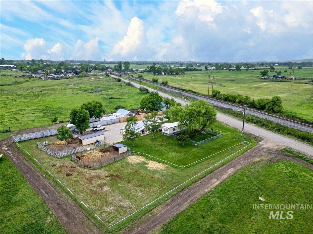 9228 Washoe Road Payette, ID 83661 - Photo 3 of 49 Aerial view of sparsely populated area featuring agricultural land