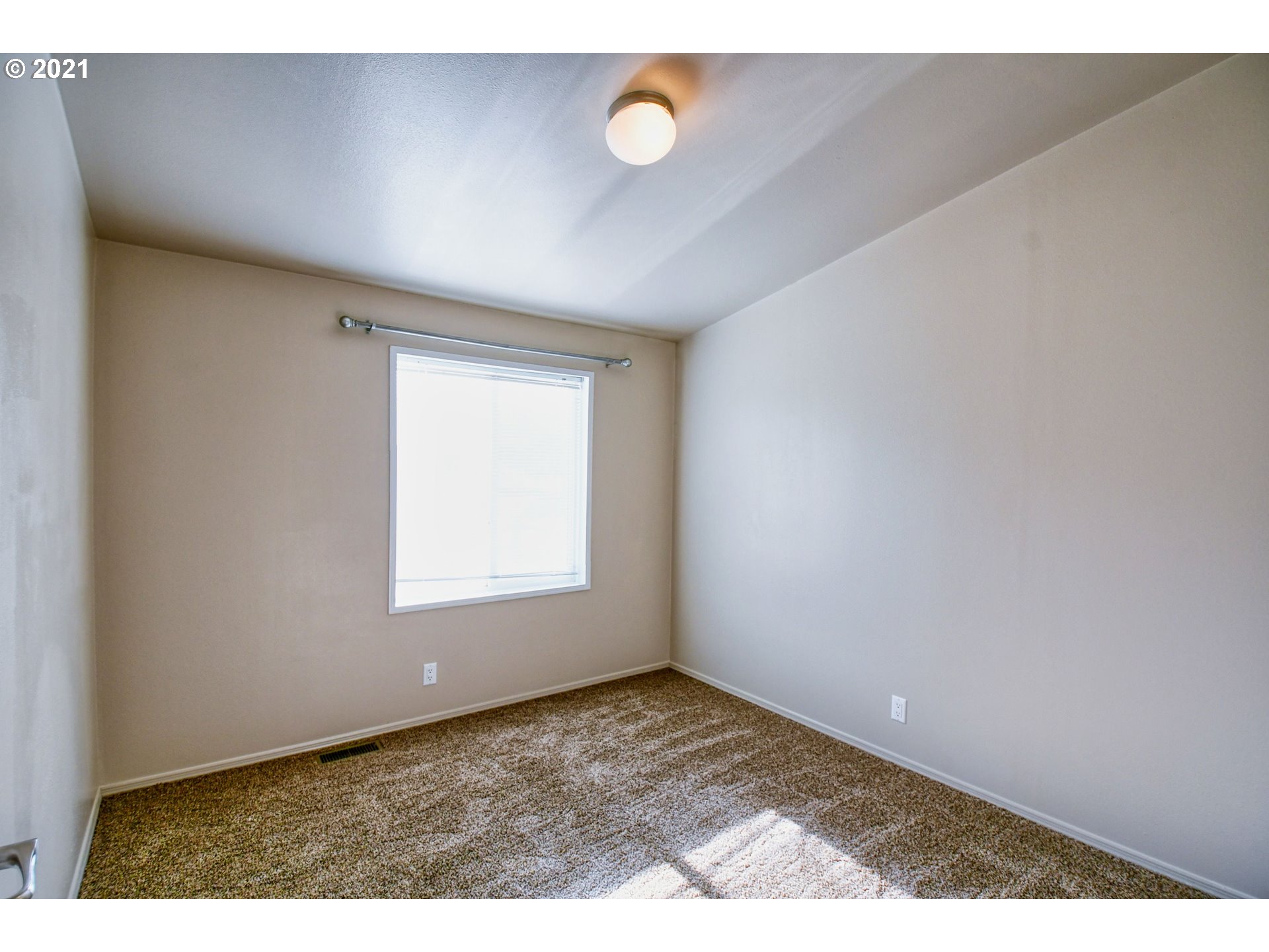 3083 Southwest River View Drive Pendleton, OR 97801 - Photo 22 of 32