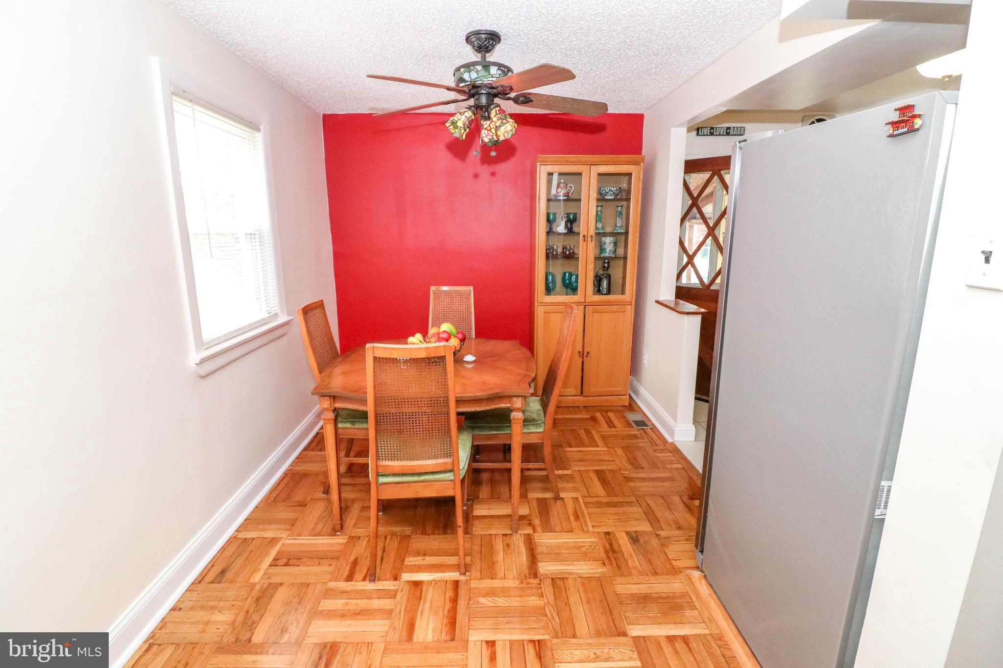 226 Overlook Road Philadelphia, PA 19128 - Photo 12 of 30 Dining Room