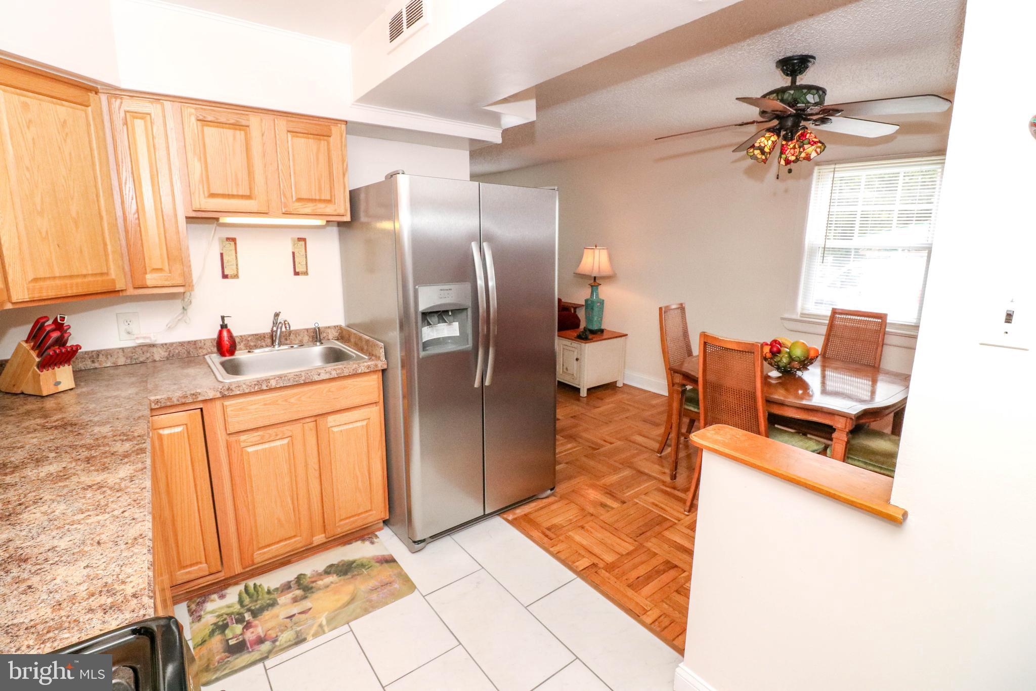 226 Overlook Road Philadelphia, PA 19128 - Photo 15 of 30 Kitchen