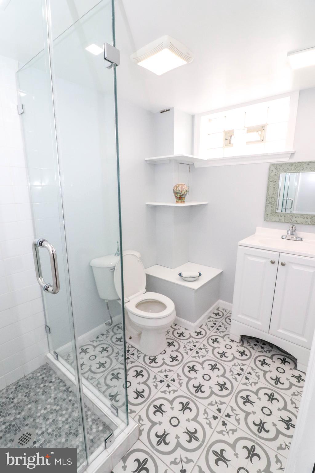 226 Overlook Road Philadelphia, PA 19128 - Photo 24 of 30 Basement Bathroom