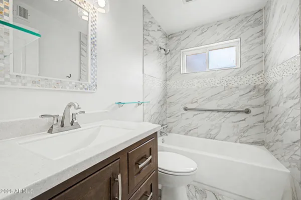 $375,000 | 2719 West Echo Lane, Phoenix, AZ 85051