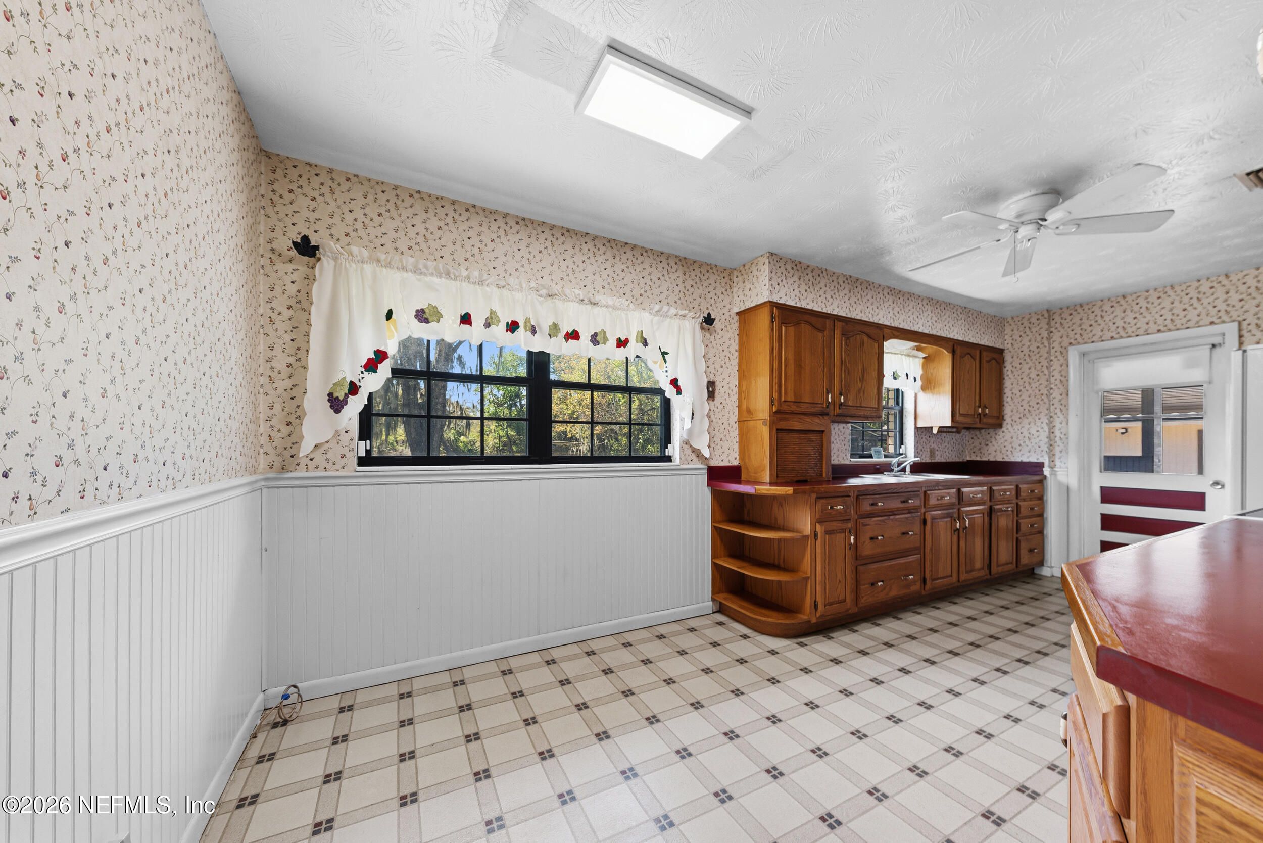 9630 Old Plank Road Jacksonville, FL 32220 - Photo 16 of 30 Great Kitchen