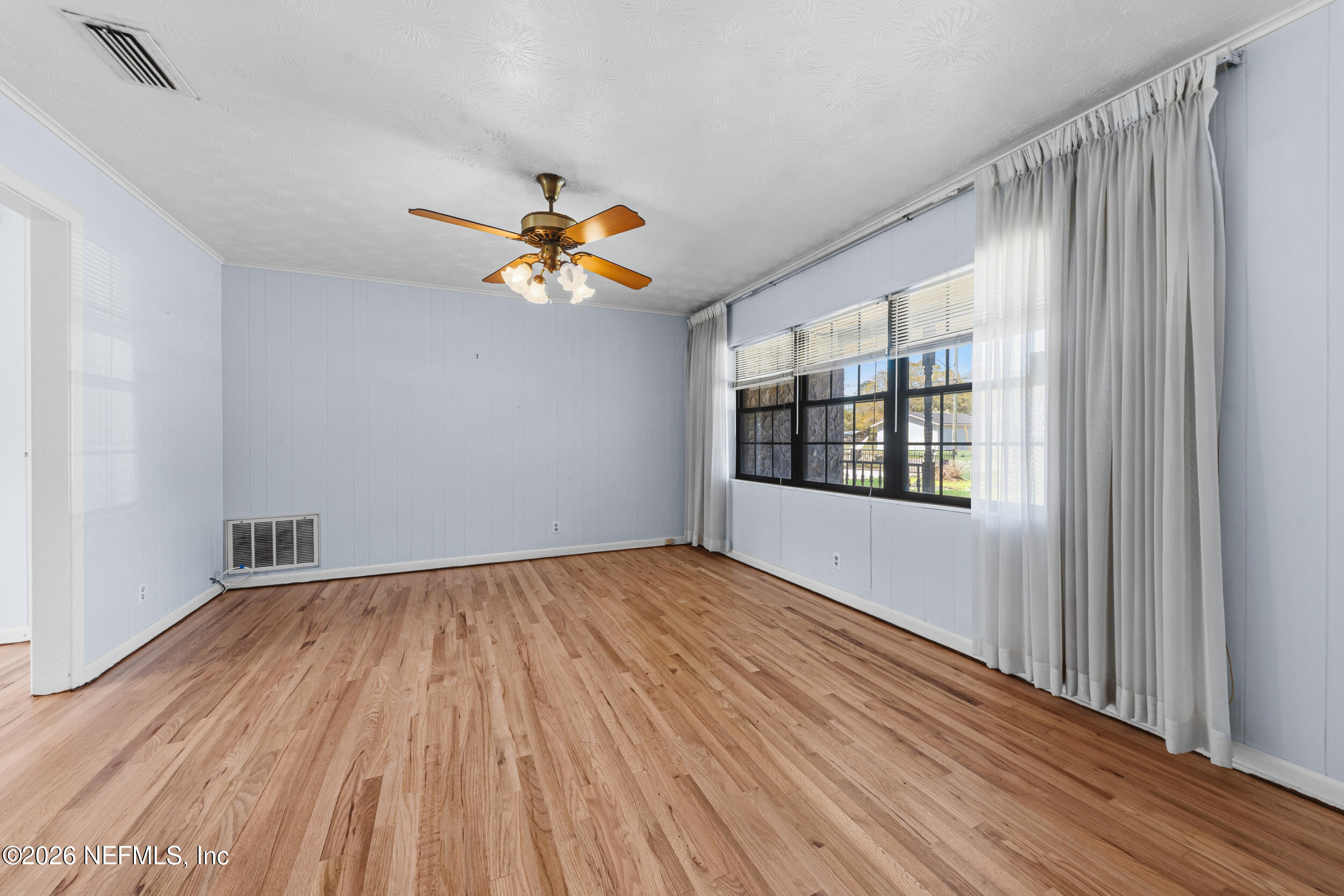9630 Old Plank Road Jacksonville, FL 32220 - Photo 9 of 30 Living Room
