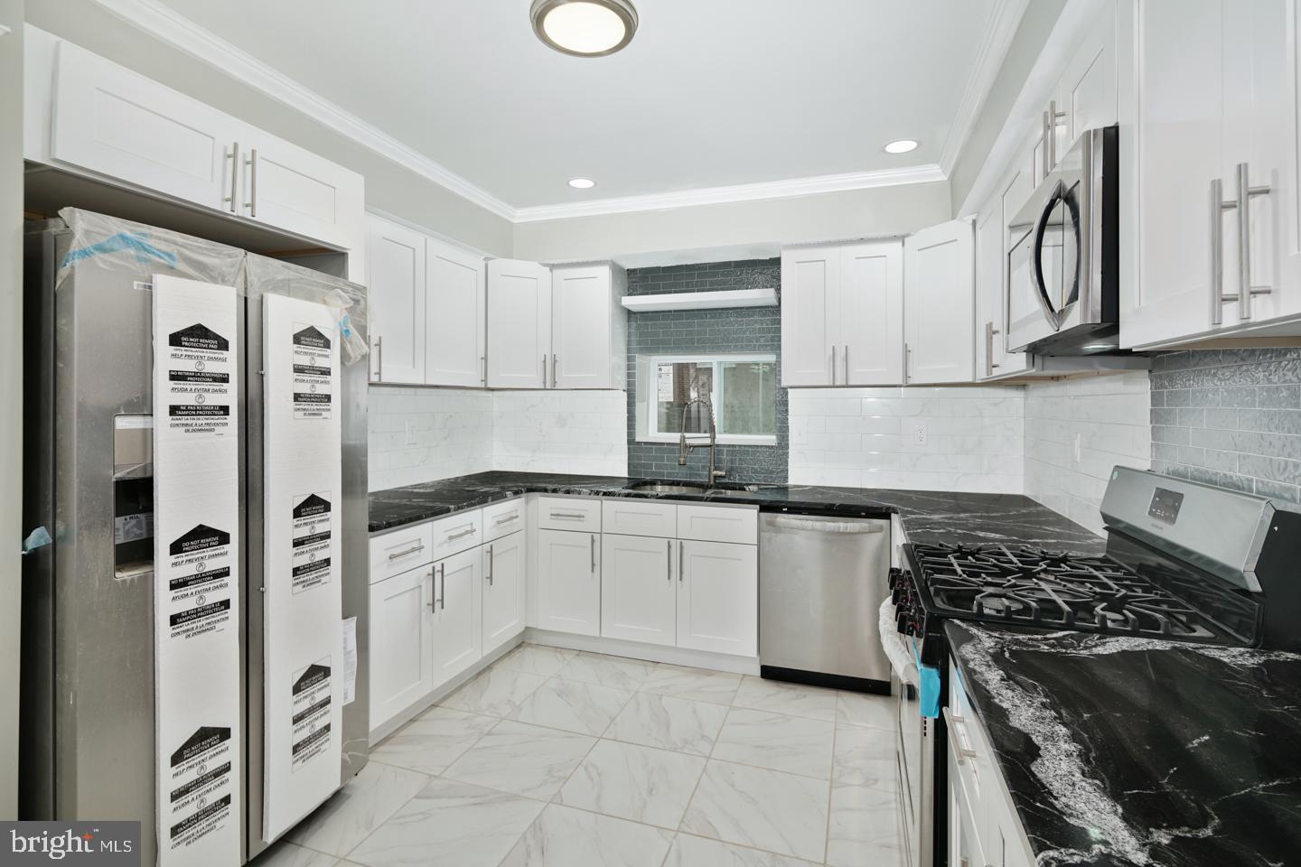 7403 Sommers Road Philadelphia, PA 19138 - Photo 12 of 31 Gallery Image 12
