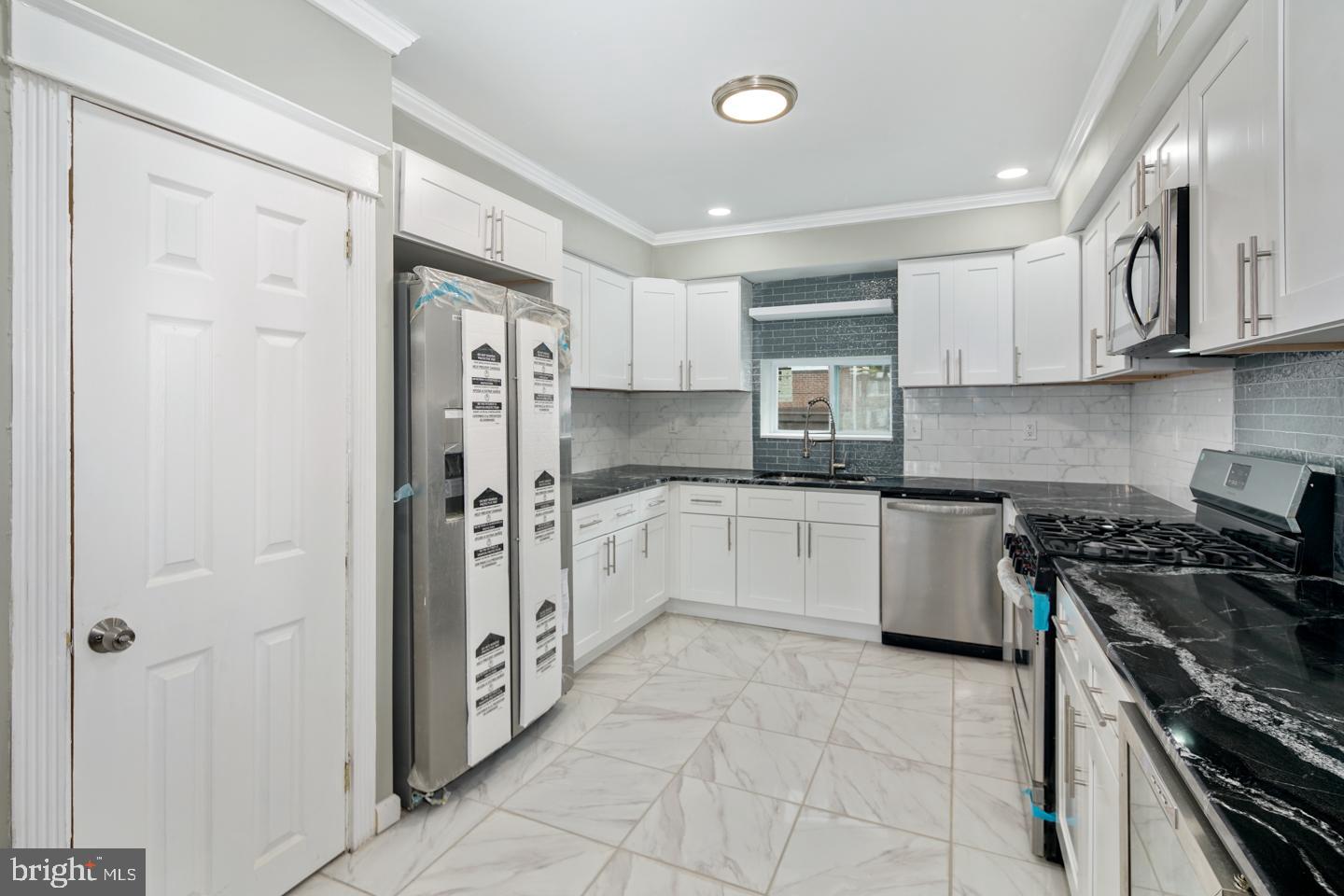7403 Sommers Road Philadelphia, PA 19138 - Photo 10 of 31 Gallery Image 10