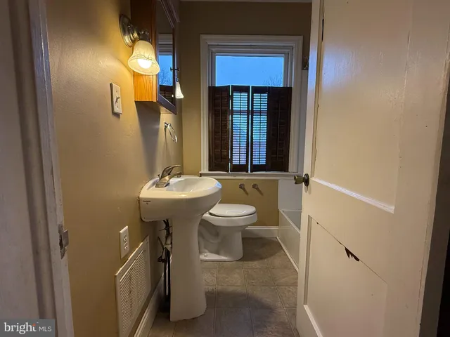 $179,900 | 263 West Main Street, Dallastown, PA 17313