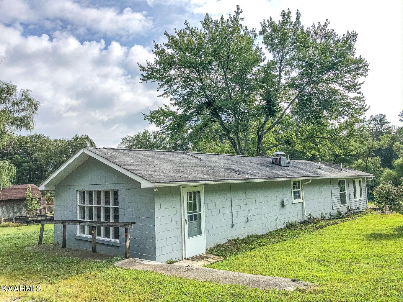 181 Redmon Road Wartburg, TN 37887 - Photo 1 of 21 Gallery Image 1