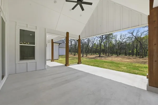 $649,999 | 377 Oak Cove Court, Sunset, TX 76270