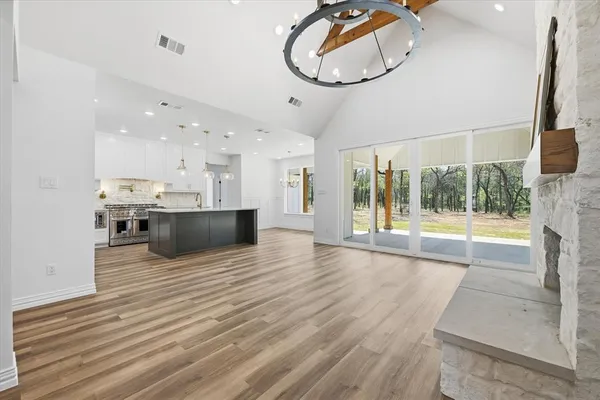 $649,999 | 377 Oak Cove Court, Sunset, TX 76270