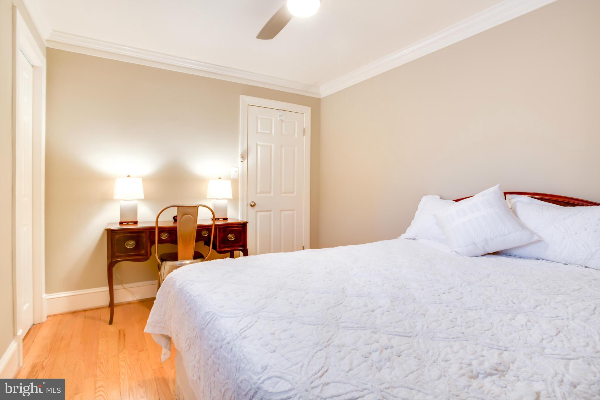 3861 Chesterbrook Road Arlington, VA 22207 - Photo 15 of 28 Bedroom