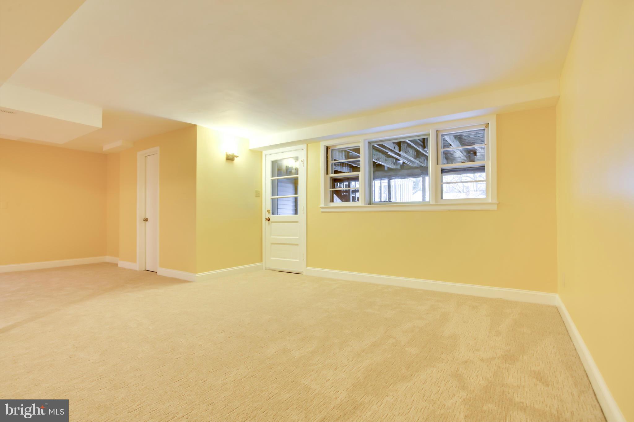 3861 Chesterbrook Road Arlington, VA 22207 - Photo 19 of 28 Basement