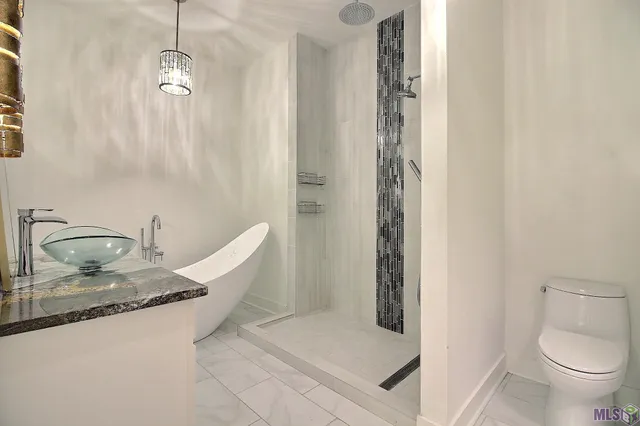 $538,000 | 11072 Blackwater Road, Baker, LA 70714