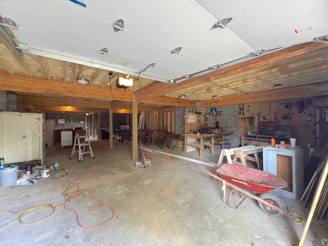 $538,000 | 11072 Blackwater Road, Baker, LA 70714