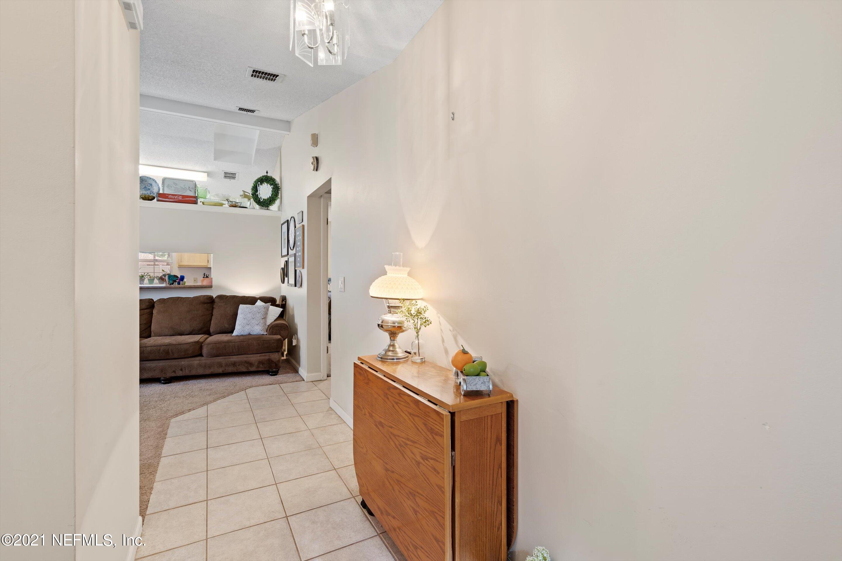 12783 Attrill Road Jacksonville, FL 32258 - Photo 5 of 27 Foyer