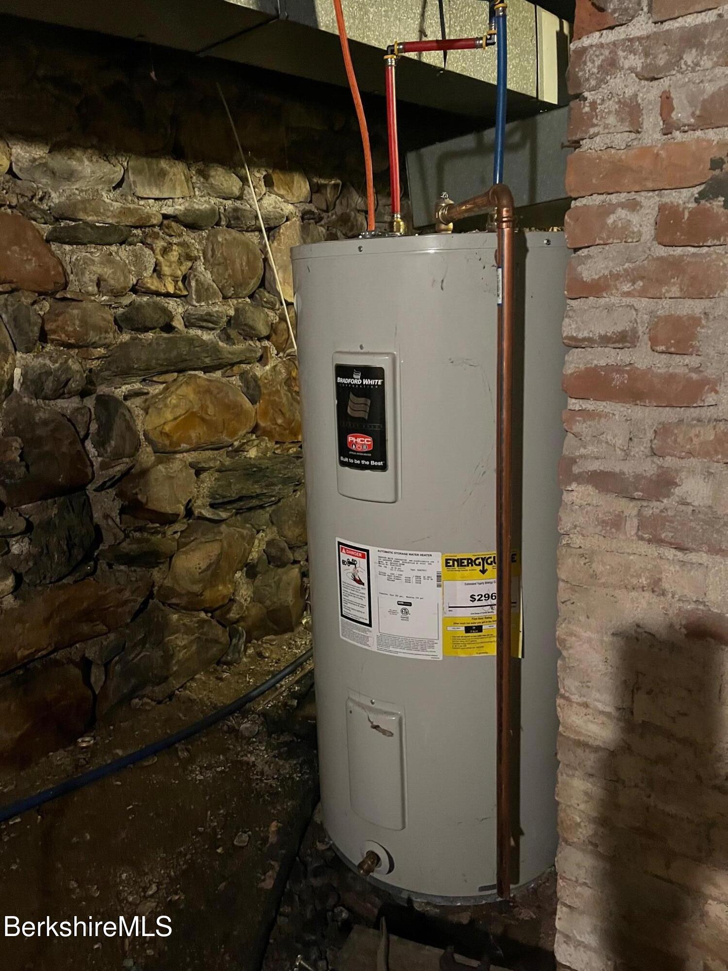 901 South State Road Cheshire, MA 01225 - Photo 17 of 18 Hot Water Tank
