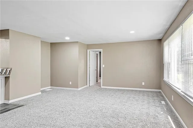 $234,900 | 1201 West 25th Street South, Independence, MO 64052