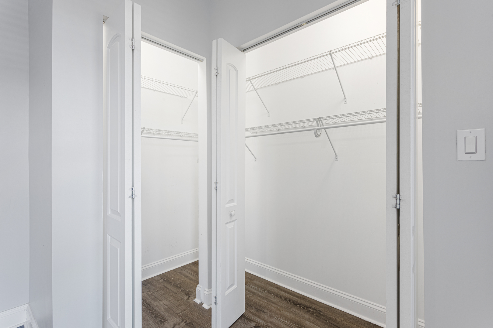 1521 West Sherwin Avenue, Unit 409 Chicago, IL 60626 - Photo 6 of 12