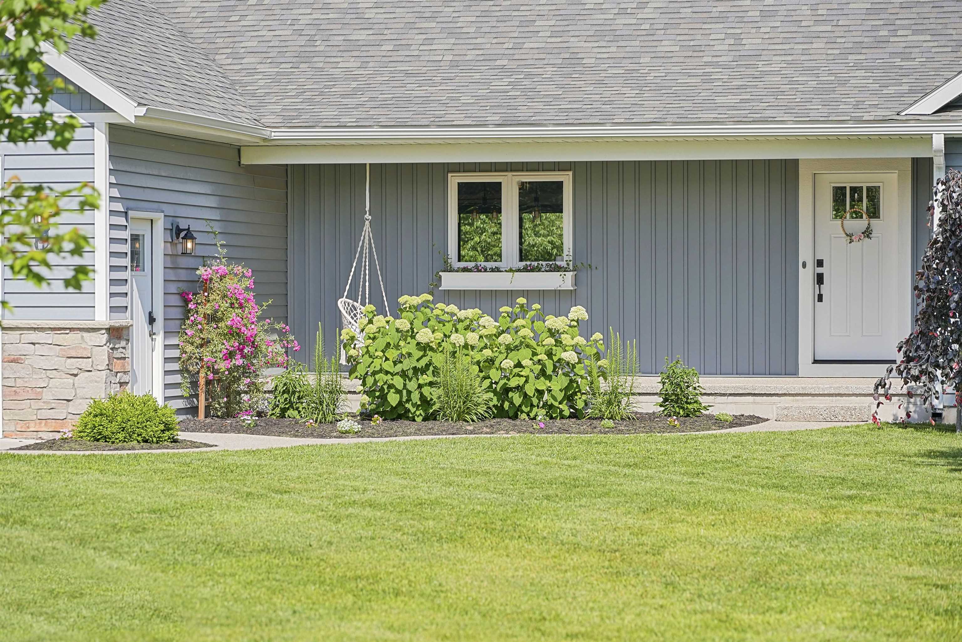 2722 Danbury Road Kingsley, MI 49649 - Photo 4 of 46 1936351-49bc0d85-8d1e-4ffc-ba34-ead6cd2026c4.JPG