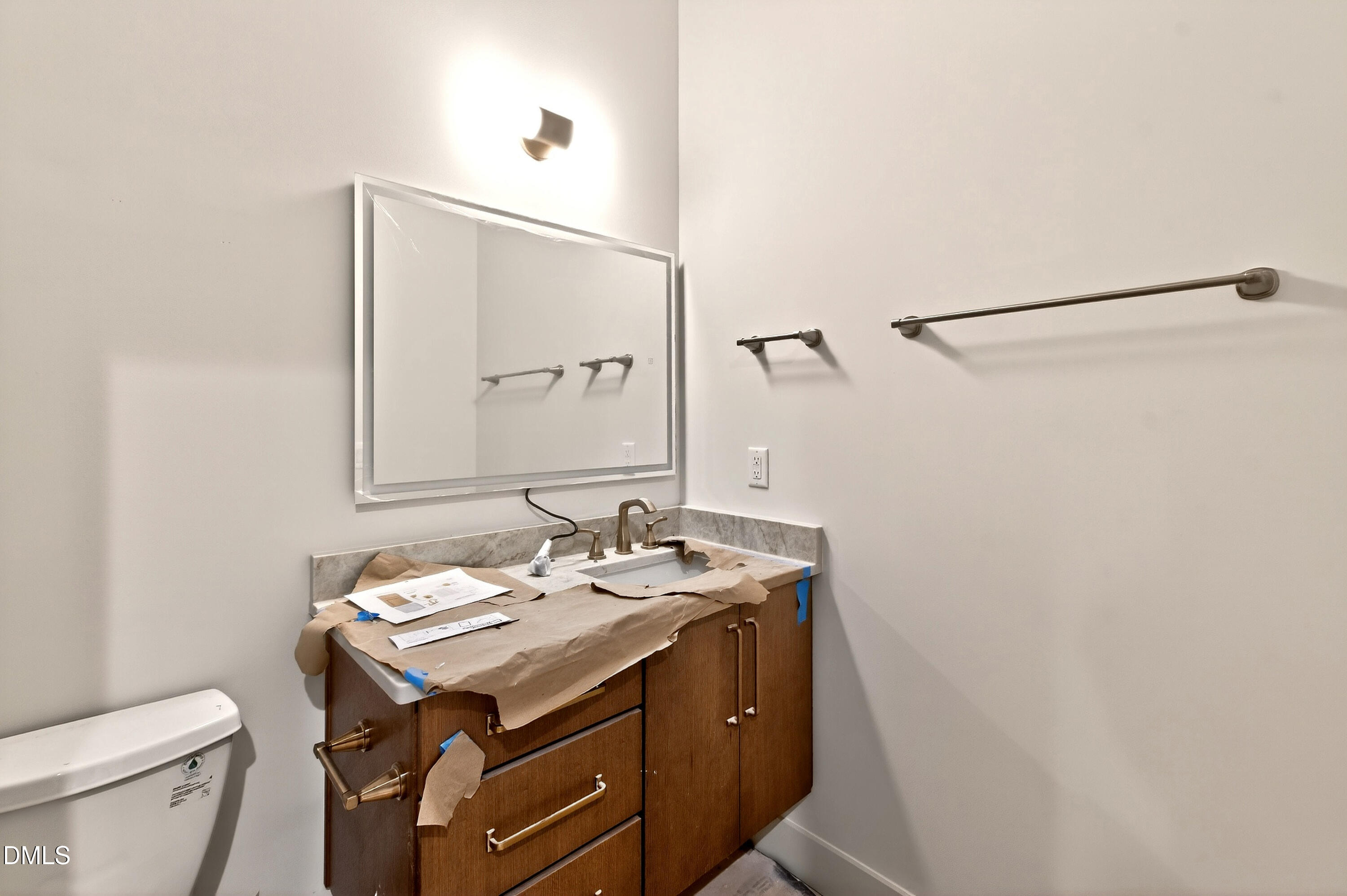 105 Edenburgh Road Raleigh, NC 27608 - Photo 50 of 83 105 Edenburgh (66)