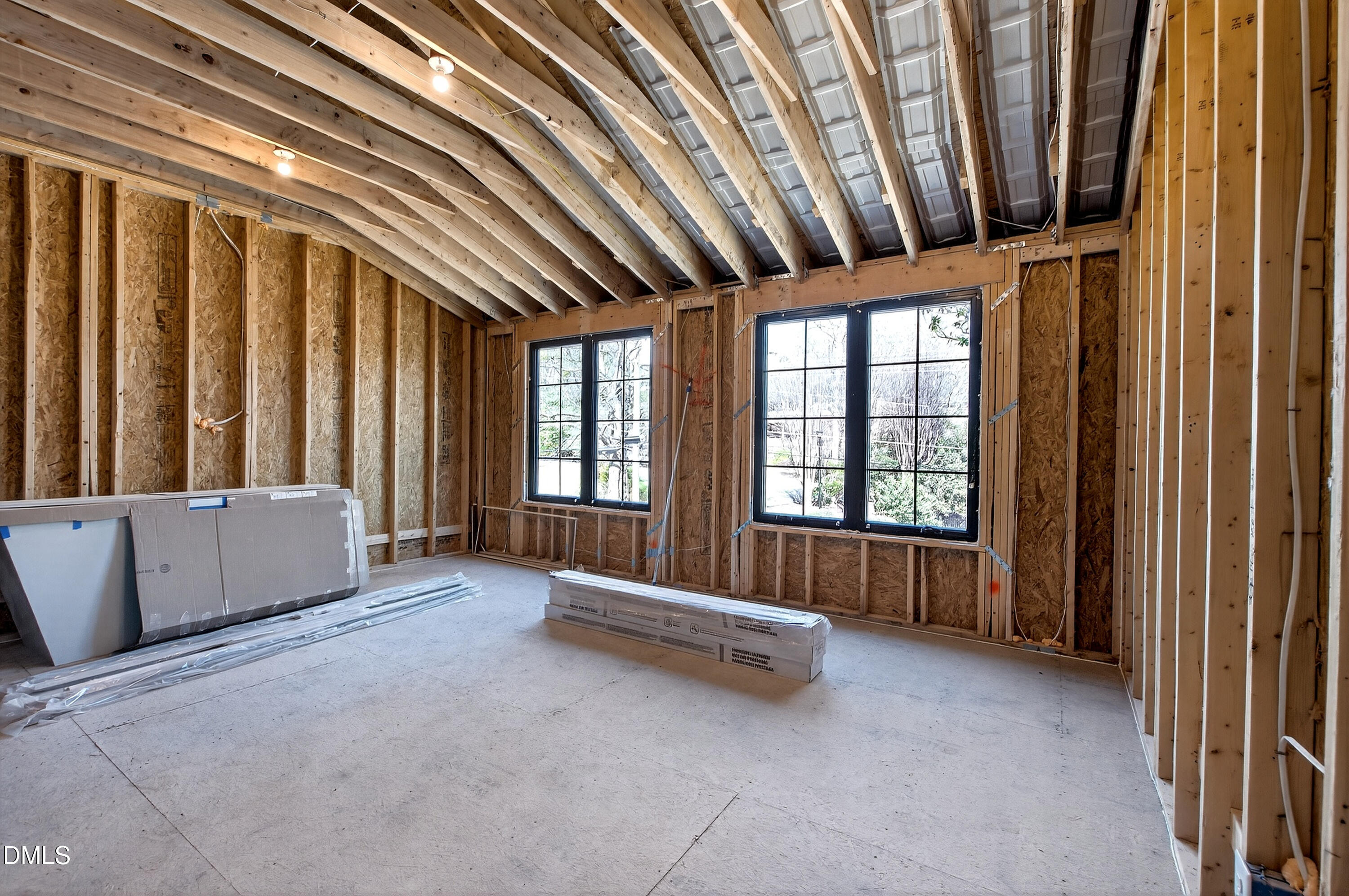 105 Edenburgh Road Raleigh, NC 27608 - Photo 59 of 83 105 Edenburgh (49)