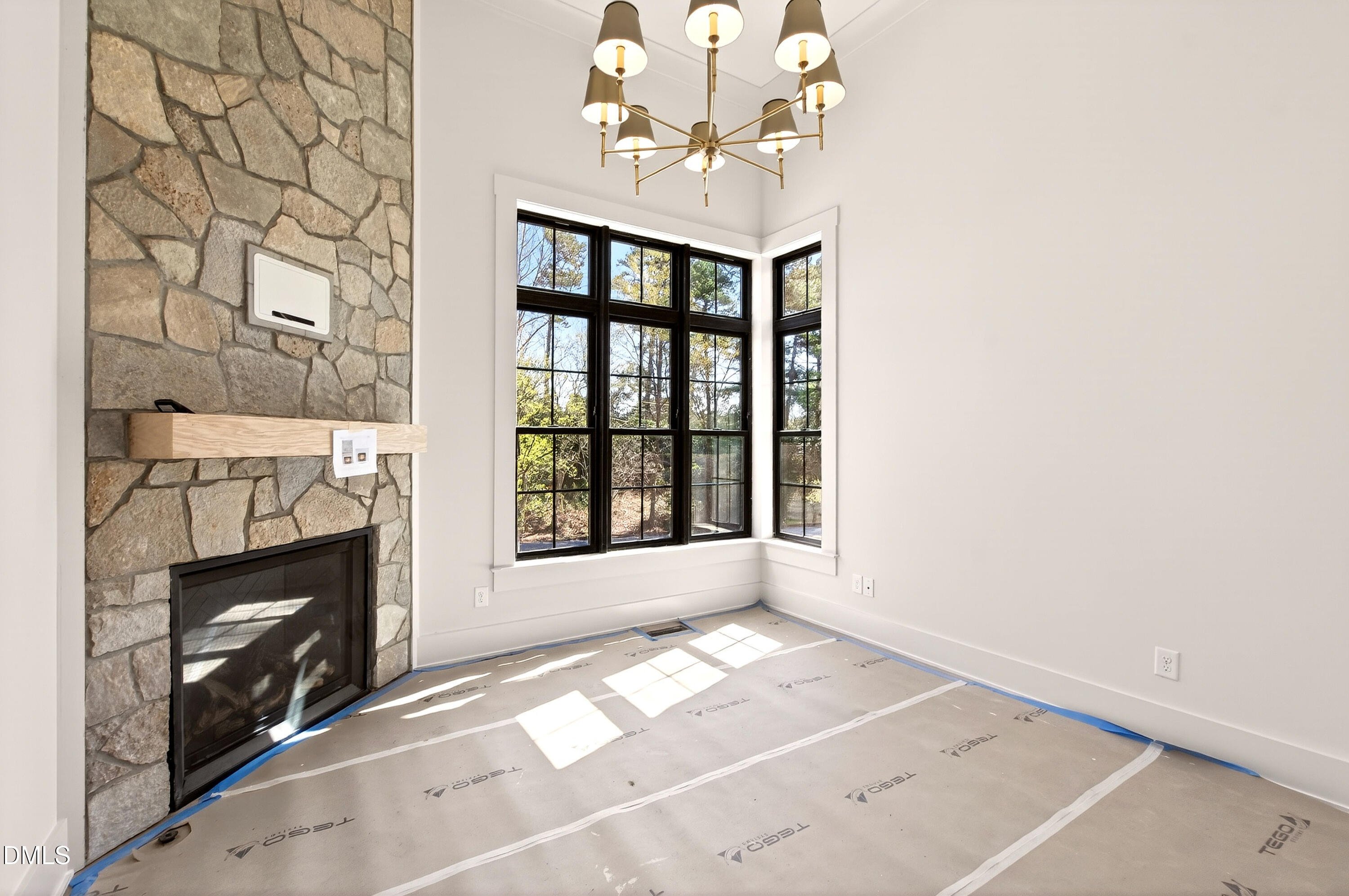 105 Edenburgh Road Raleigh, NC 27608 - Photo 65 of 83 105 Edenburgh (41)