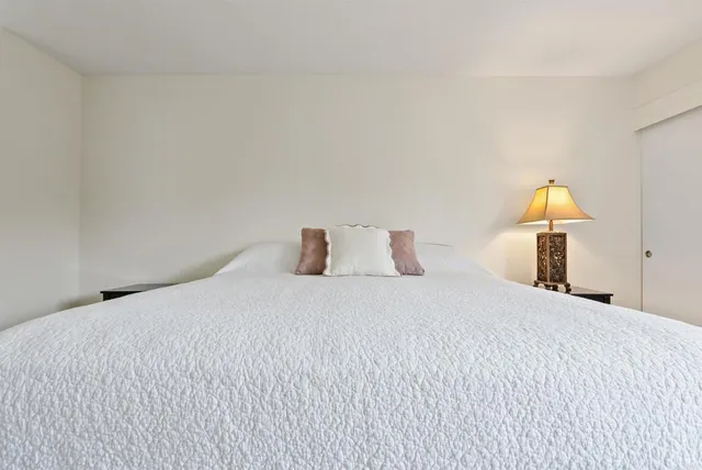 $525,000 | 17607 Pomerado Road, Unit 101, San Diego, CA 92128