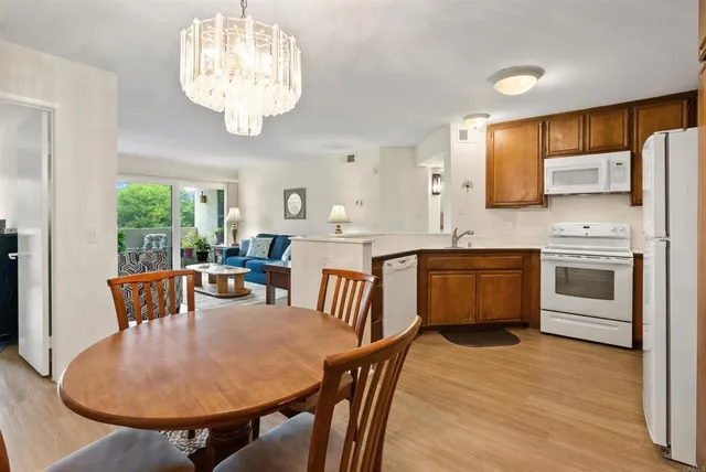 $525,000 | 17607 Pomerado Road, Unit 101, San Diego, CA 92128