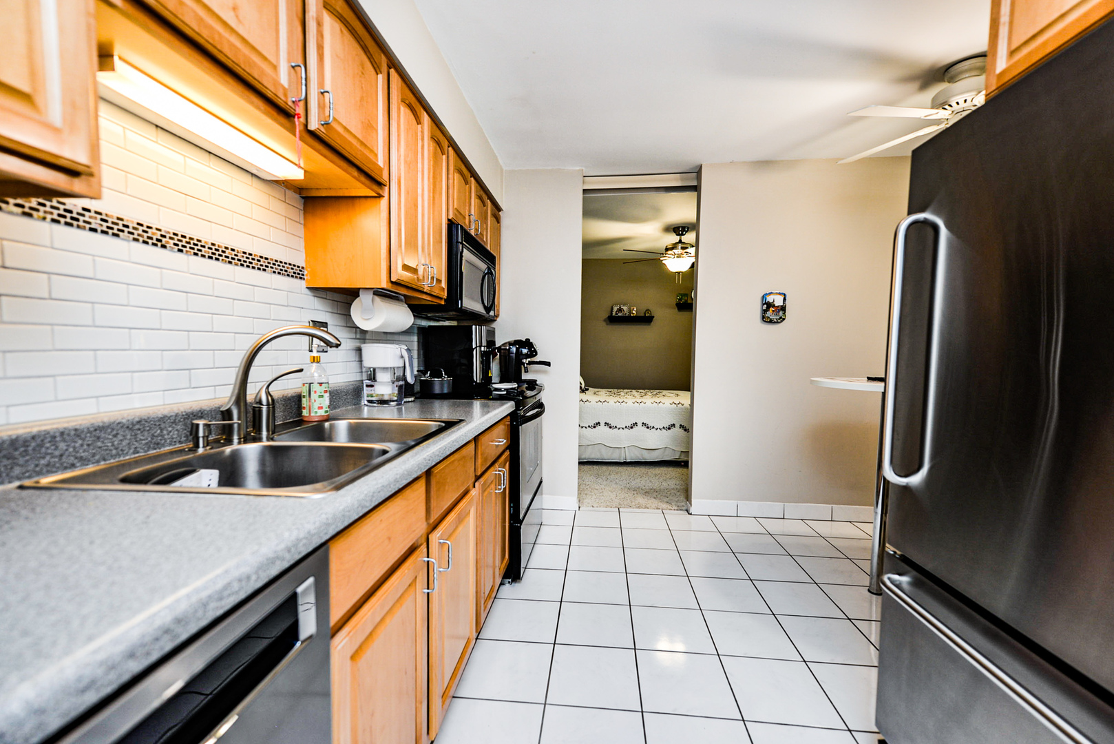 1415 East Central Road, Unit 206A Arlington Heights, IL 60005 - Photo 4 of 39