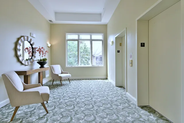 $475,000 | 1745 Pavilion Way, Unit 502, Park Ridge, IL 60068