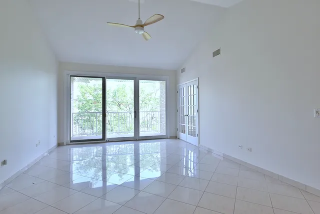 $475,000 | 1745 Pavilion Way, Unit 502, Park Ridge, IL 60068