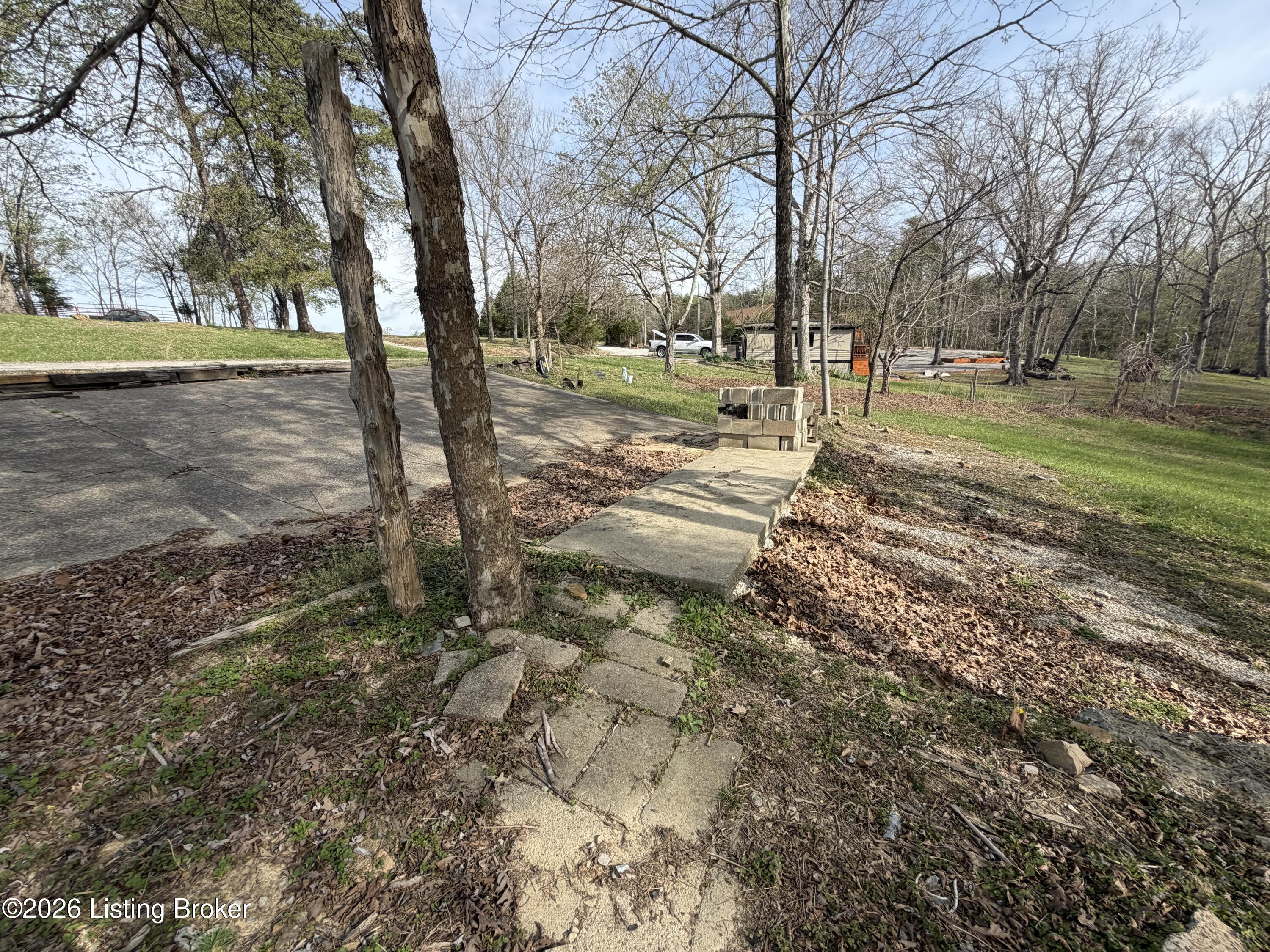 203 Kaufman Road Clarkson, KY 42726 - Photo 12 of 12 Photo Apr 02 2026, 9 16 55 AM